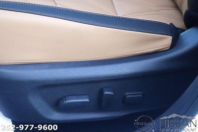 2025 Nissan Sentra SV CVT