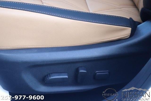 2025 Nissan Sentra SV CVT