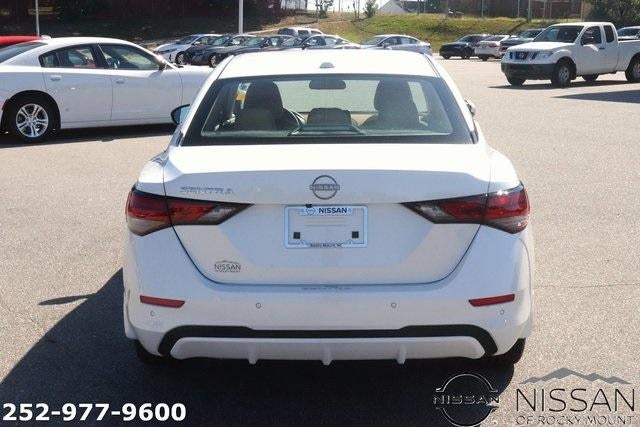 2025 Nissan Sentra SV CVT