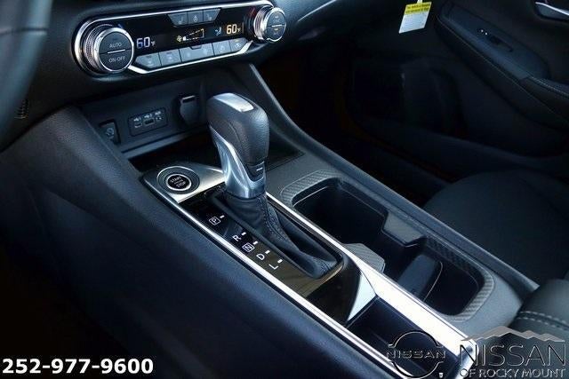 2025 Nissan Sentra SV CVT