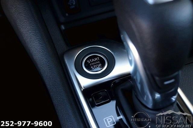 2025 Nissan Sentra SV CVT