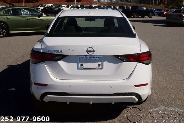 2025 Nissan Sentra SV CVT