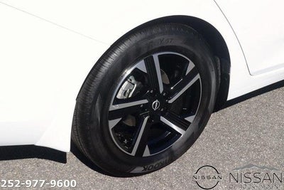 2025 Nissan Sentra SV CVT