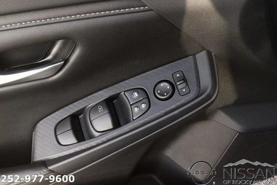 2025 Nissan Sentra SV CVT