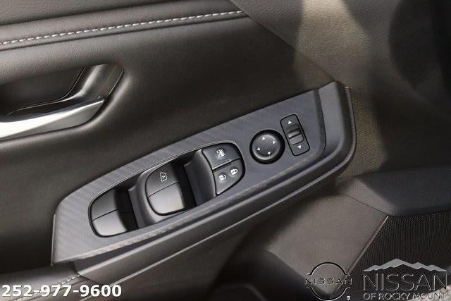 2025 Nissan Sentra SV CVT