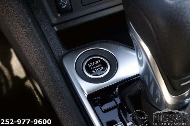 2025 Nissan Sentra SV CVT