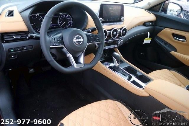 2025 Nissan Sentra SV CVT