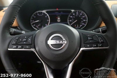 2025 Nissan Sentra SV CVT