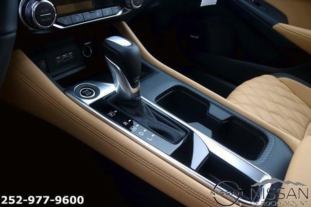 2025 Nissan Sentra SV CVT