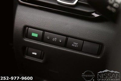 2025 Nissan Sentra SV CVT