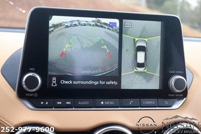 2025 Nissan Sentra SV CVT