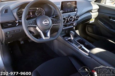 2025 Nissan Sentra SV CVT