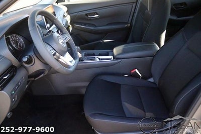 2025 Nissan Sentra SV CVT