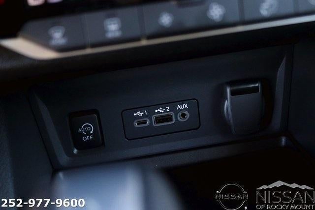 2025 Nissan Sentra SV CVT