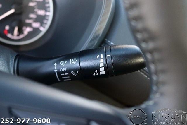 2025 Nissan Sentra SV CVT