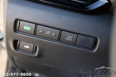 2025 Nissan Sentra SV CVT