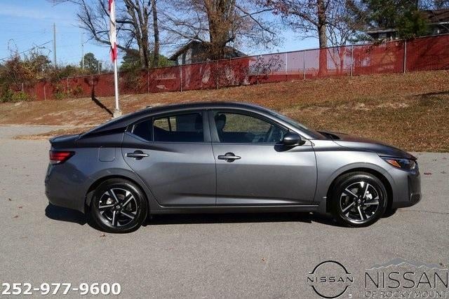 2025 Nissan Sentra SV CVT