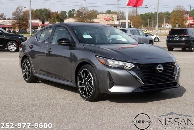 2025 Nissan Sentra SR CVT