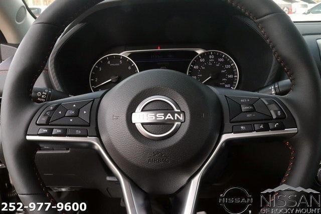 2025 Nissan Sentra SR CVT