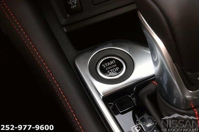 2025 Nissan Sentra SR CVT