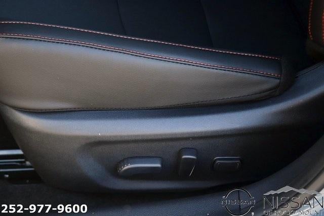 2025 Nissan Sentra SR CVT