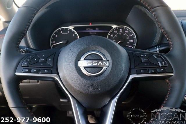 2025 Nissan Sentra SR CVT