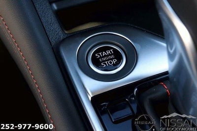 2025 Nissan Sentra SR CVT