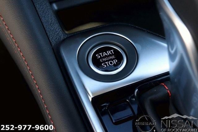 2025 Nissan Sentra SR CVT