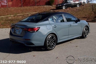 2025 Nissan Sentra SR CVT