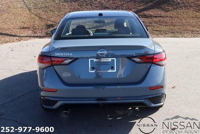 2025 Nissan Sentra SR CVT