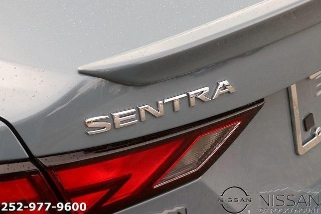 2025 Nissan Sentra SR CVT