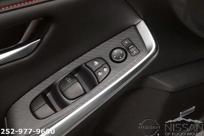 2025 Nissan Sentra SR CVT