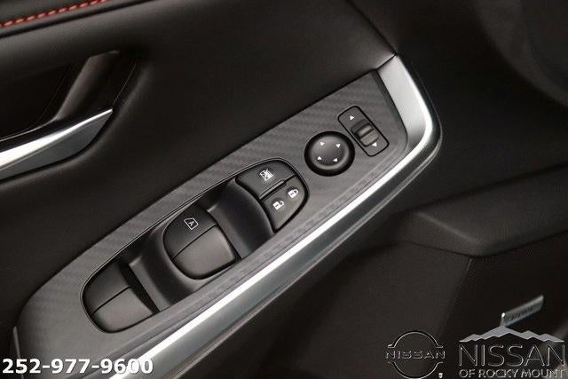 2025 Nissan Sentra SR CVT