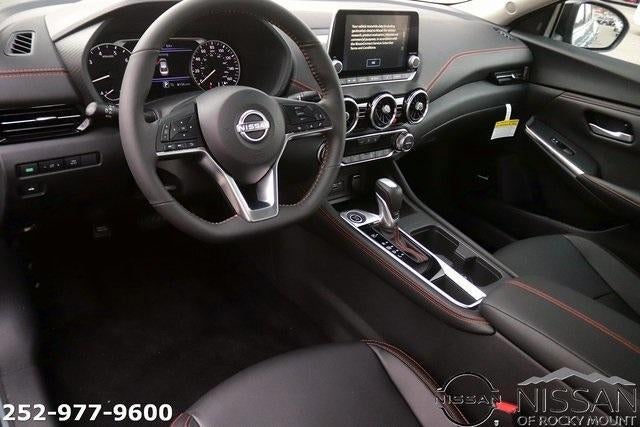 2025 Nissan Sentra SR CVT