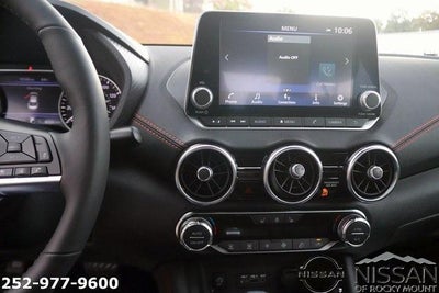 2025 Nissan Sentra SR CVT