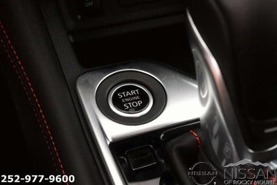 2025 Nissan Sentra SR CVT