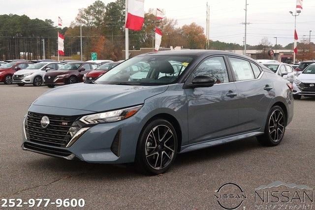 2025 Nissan Sentra SR CVT