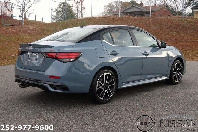 2025 Nissan Sentra SR CVT