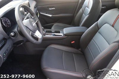 2025 Nissan Sentra SR CVT