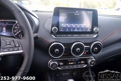 2025 Nissan Sentra SR CVT