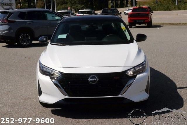 2025 Nissan Sentra SR CVT