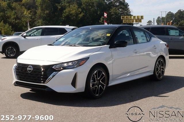 2025 Nissan Sentra SR CVT