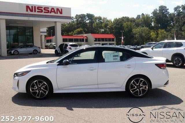 2025 Nissan Sentra SR CVT