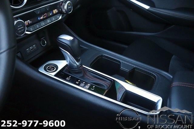 2024 Nissan Sentra SR CVT