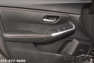 2025 Nissan Sentra SR CVT