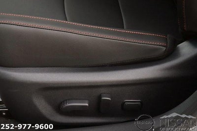 2025 Nissan Sentra SR CVT