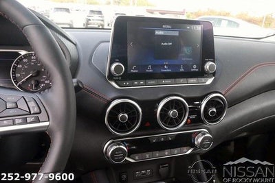 2025 Nissan Sentra SR CVT