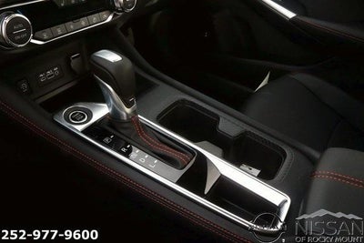 2025 Nissan Sentra SR CVT