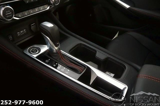 2025 Nissan Sentra SR CVT