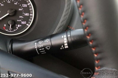 2025 Nissan Sentra SR CVT